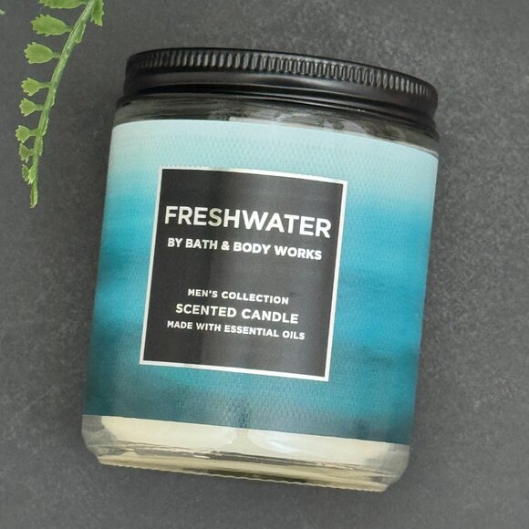 BBW Freshwater Bath & Body Works Mason Jar Single Wick Candle - Picture 5 of 10